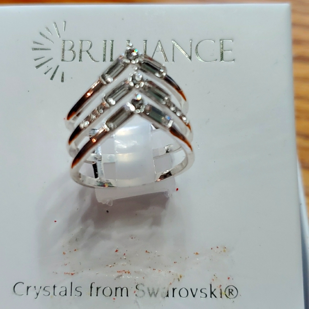 Swarovski sterling silver ring